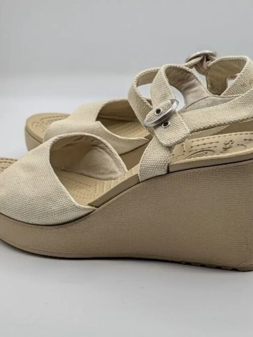 Crocs Size 9 $70 Beige Canvas Ankle Strap Platform Wedge Sandals Comfort Casual